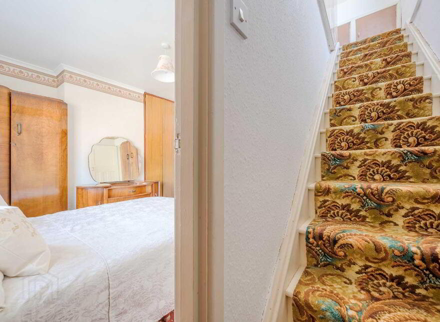 41 Dunraven Parade, Belfast, BT5 6BT