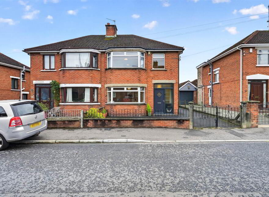 9 Cricklewood Crescent, Stranmillis, Belfast, BT9 5HD