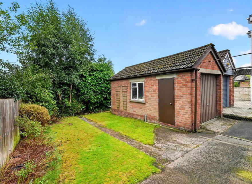 9 Cricklewood Crescent, Stranmillis, Belfast, BT9 5HD