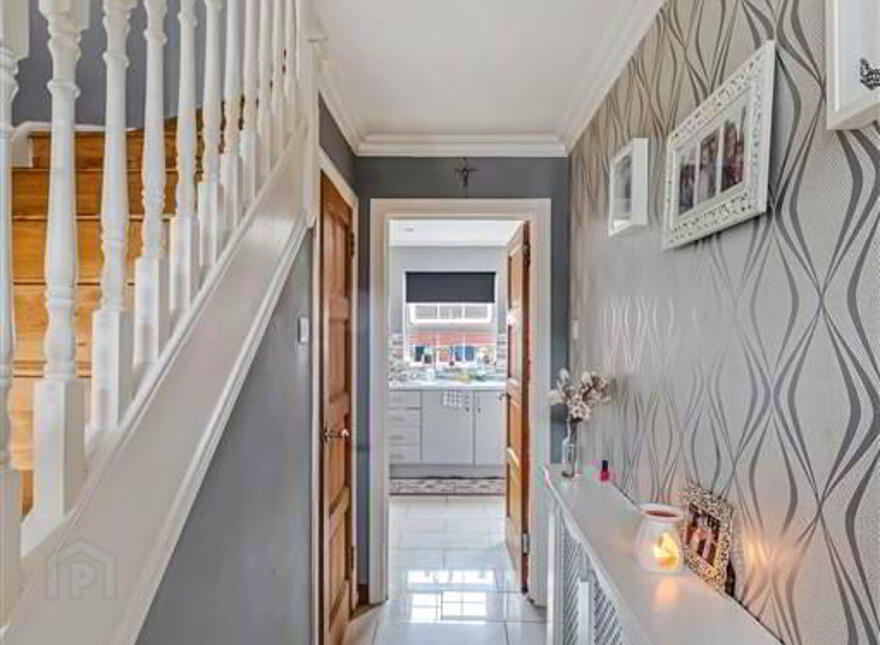 16 Mount Eagles Square, Dunmurry, Belfast, BT17 0GZ