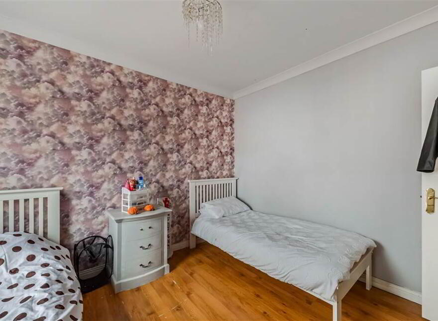 16 Mount Eagles Square, Dunmurry, Belfast, BT17 0GZ