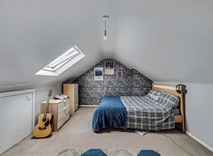 16 Mount Eagles Square, Dunmurry, Belfast, BT17 0GZ