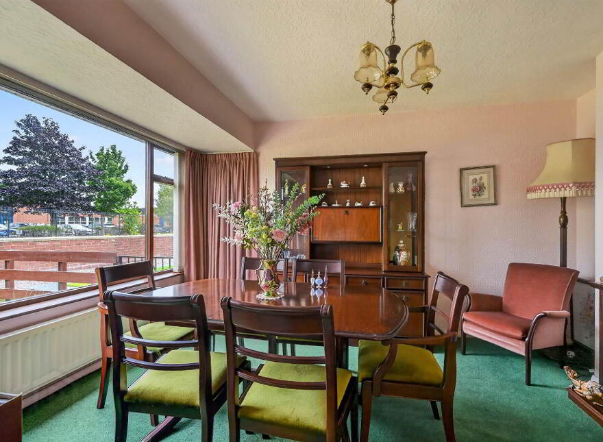 77 Circular Road, Newtownards, BT23 4PU