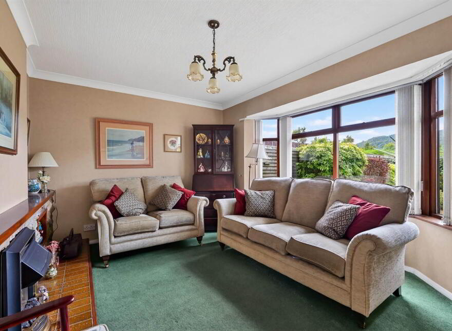 77 Circular Road, Newtownards, BT23 4PU
