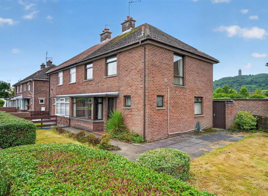 77 Circular Road, Newtownards, BT23 4PU