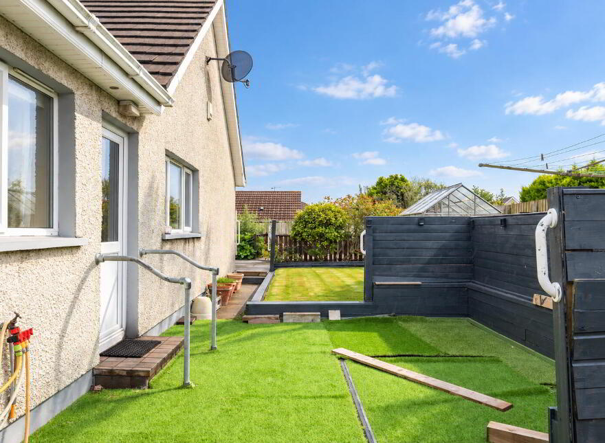 102 Station Road, Portstewart, BT55 7PU