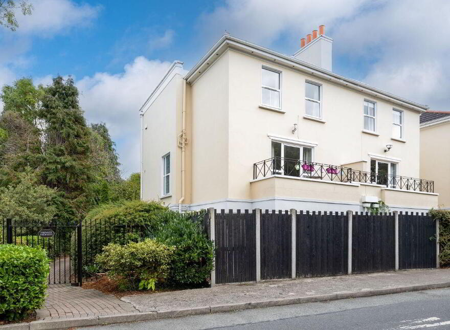 49 Westfield, Sion Hill, Rock Road, Blackrock, Blackrock, A94XK46