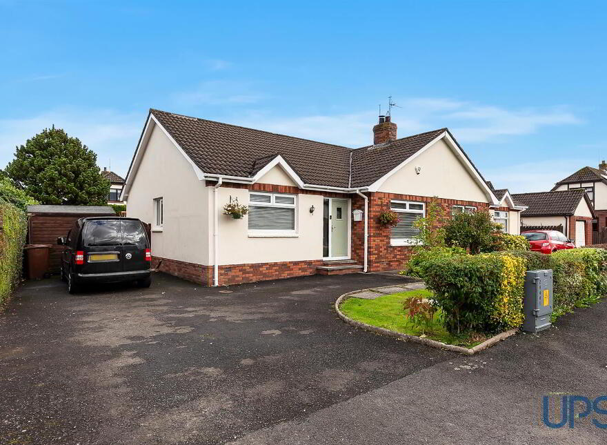 10 Weavers Meadow, Crumlin, BT29 4YH