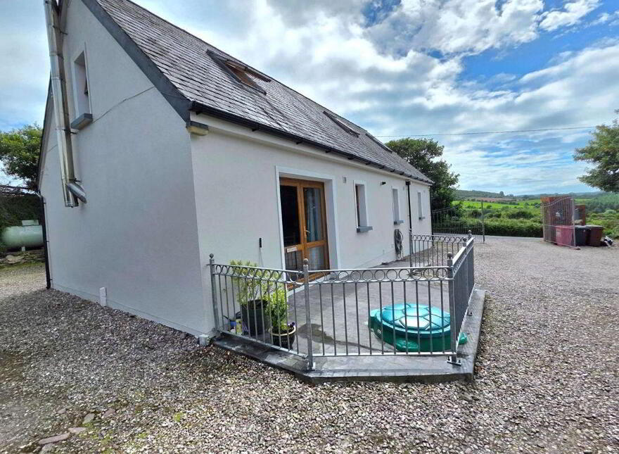 Ballyknock, Ballynoe, Dungourney, P51XNR5