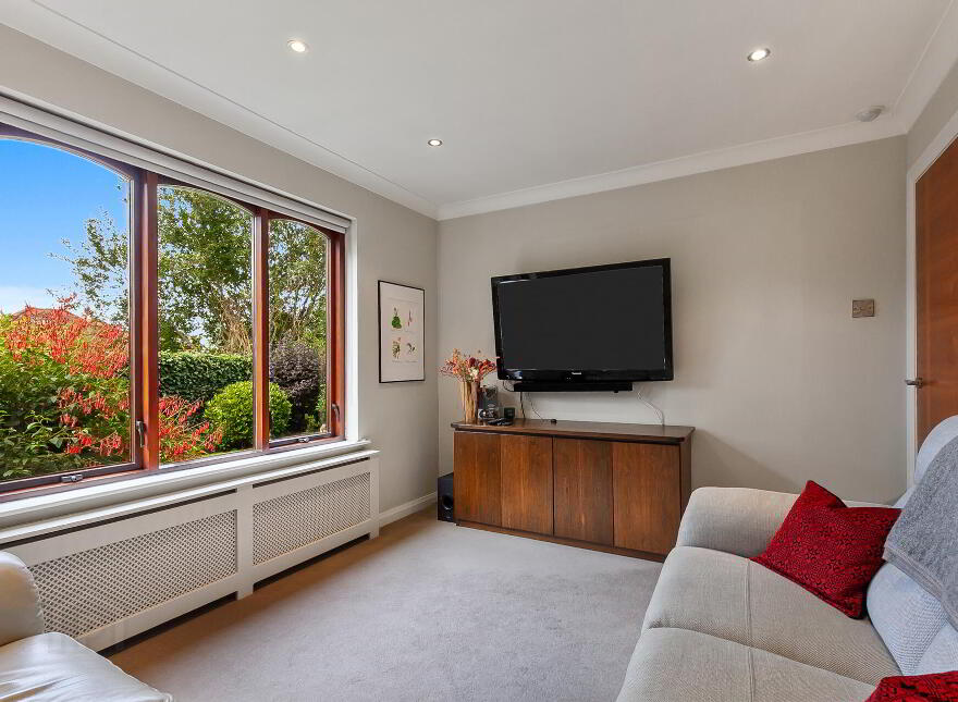 14 Norton Drive, Belfast, BT9 6ST