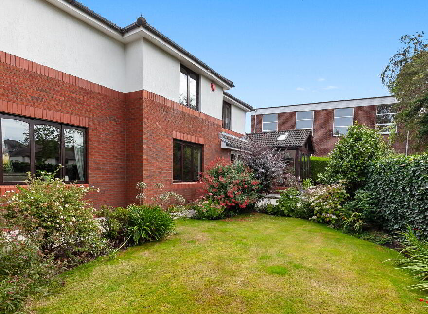 14 Norton Drive, Belfast, BT9 6ST