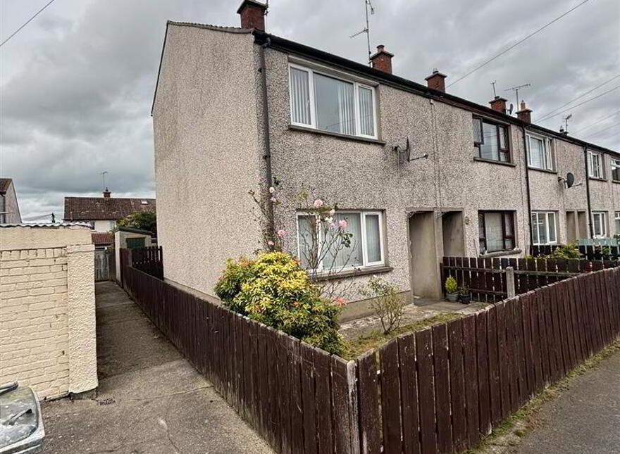 10 Westland Gardens, Crossgar, Downpatrick, BT30 9EL