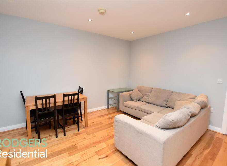 Apt 5 Acorn Lodge, 436 Shore Road, Newtownabbey, BT37 9RU