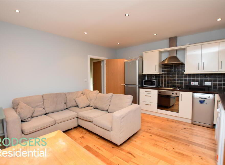 Apt 5 Acorn Lodge, 436 Shore Road, Newtownabbey, BT37 9RU