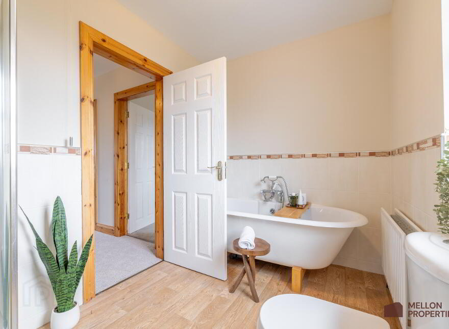 7 Dergmoney View, Omagh, BT78 1HZ