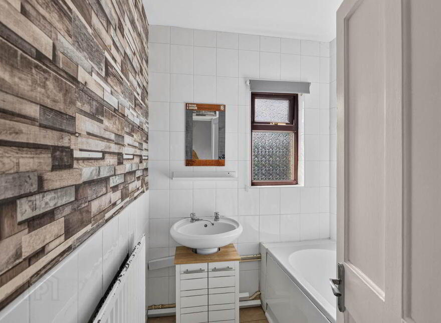 28 The Cutts, Derriaghy, Belfast, BT17 9HN