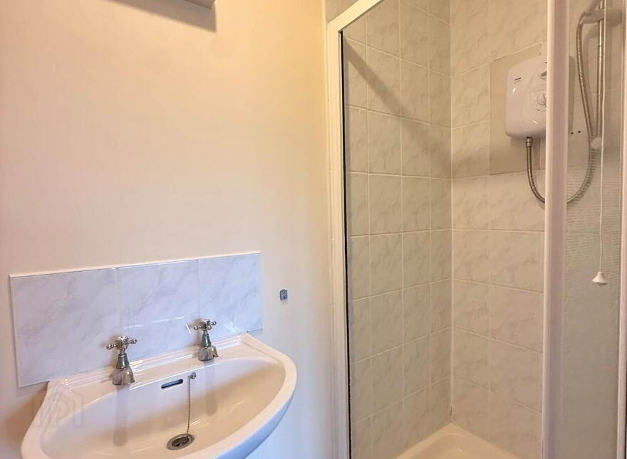 18 Raceview Avenue, Ballymoney, BT53 7UF
