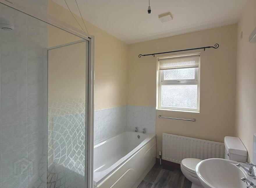 18 Raceview Avenue, Ballymoney, BT53 7UF