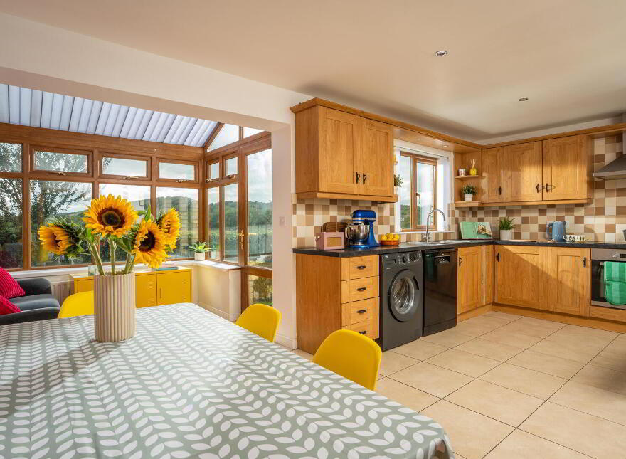 28 Stonebridge Square, Conlig, Newtownards, BT23 7QU