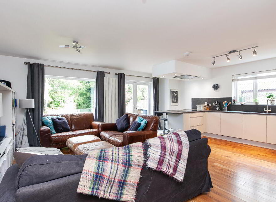 106 Orby Drive, Belfast, BT5 6AG
