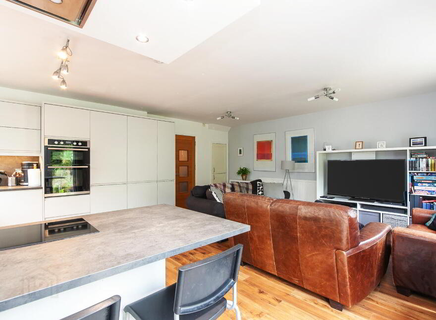 106 Orby Drive, Belfast, BT5 6AG