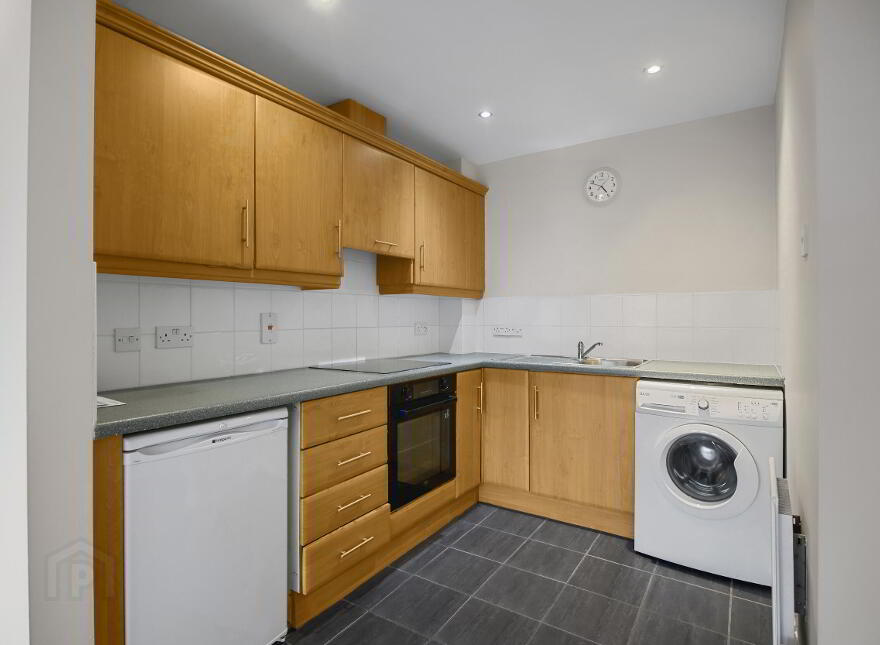 4 Lesley Mews, 19 Church View, Holywood, BT18 9DP