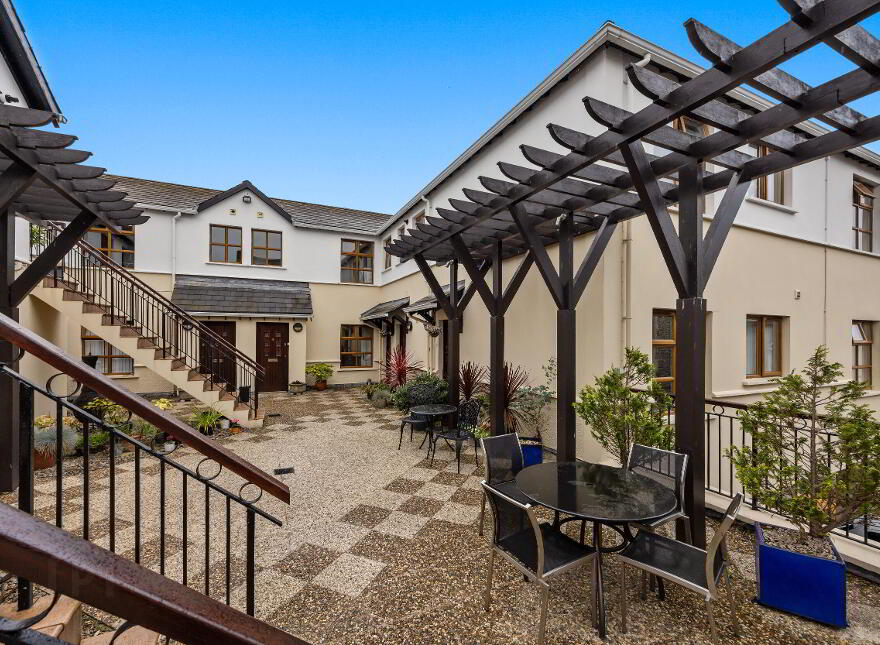 4 Lesley Mews, 19 Church View, Holywood, BT18 9DP
