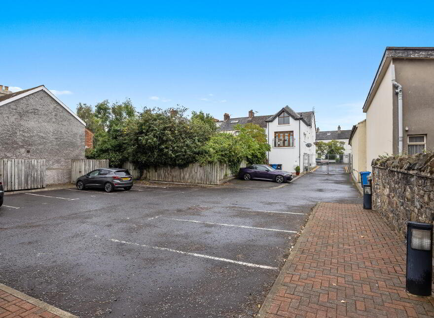 4 Lesley Mews, 19 Church View, Holywood, BT18 9DP