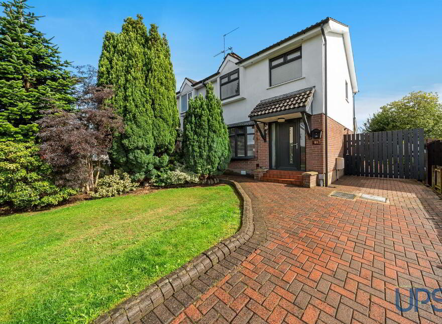 51 Lagmore Grove, Stewartstown Road, Belfast, BT17 0TD