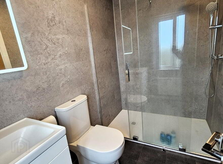 44 Old Rossorry Road, Enniskillen, BT74 7LF