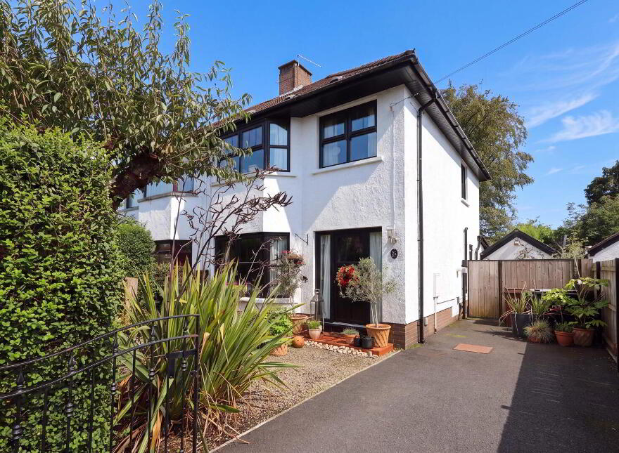 25 Osterley Park, Newtownabbey, BT36 6EW