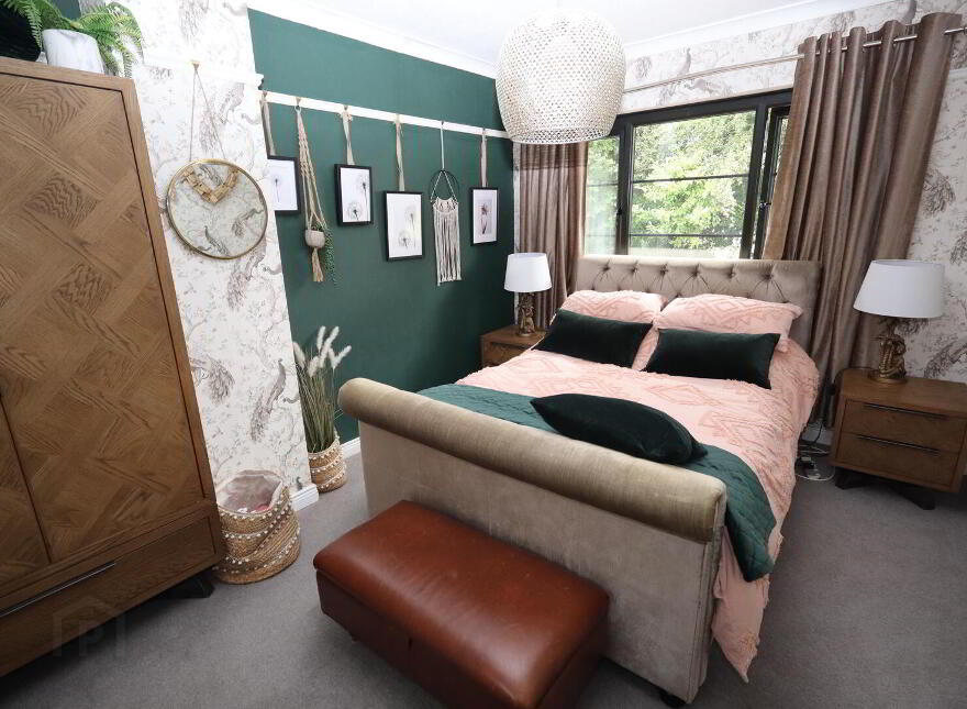 25 Osterley Park, Newtownabbey, BT36 6EW