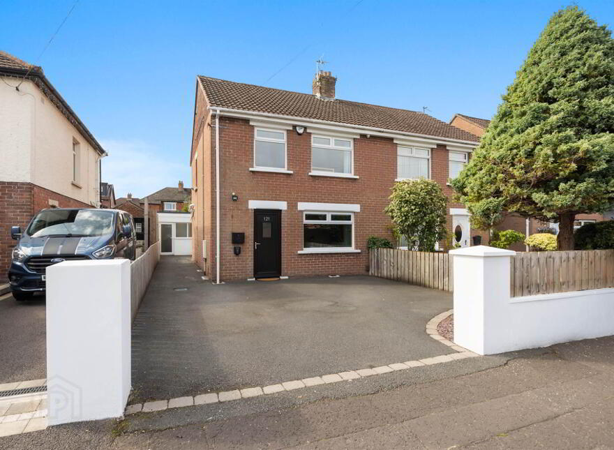 121 Sicily Park, Belfast, BT10 0AP
