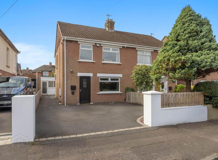 121 Sicily Park, Belfast, BT10 0AP