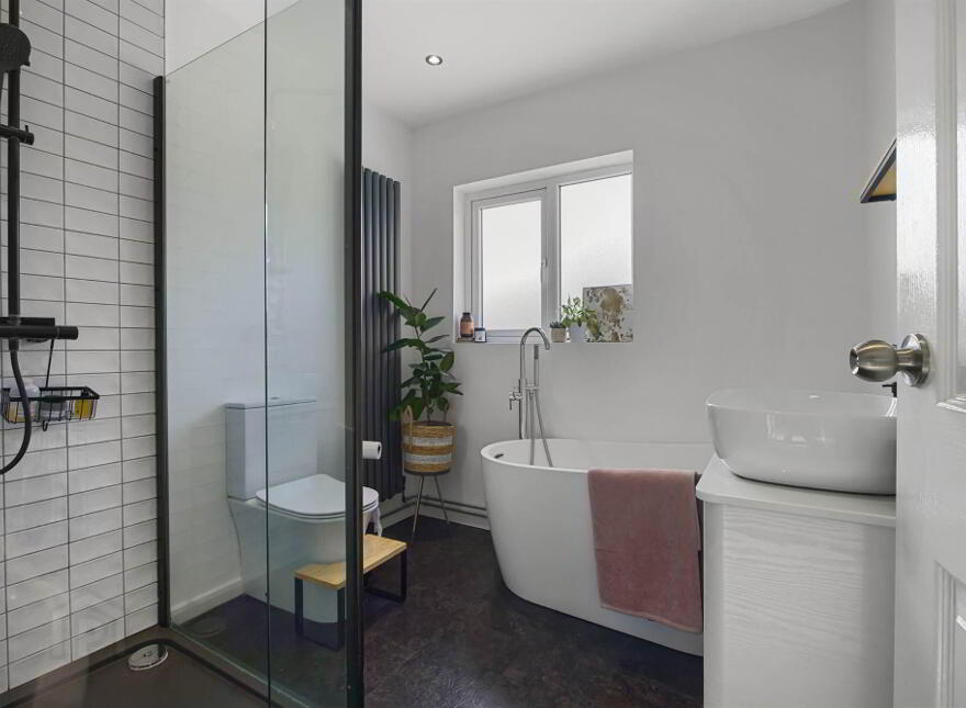121 Sicily Park, Belfast, BT10 0AP