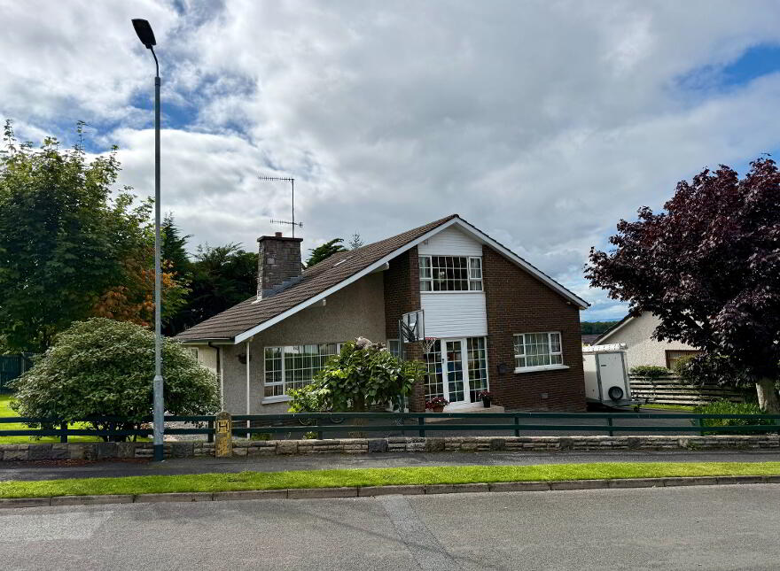 5 Ashley Heights, Armagh, BT60 1HG