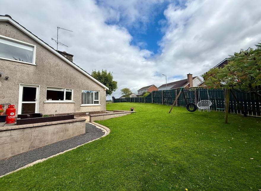 5 Ashley Heights, Armagh, BT60 1HG