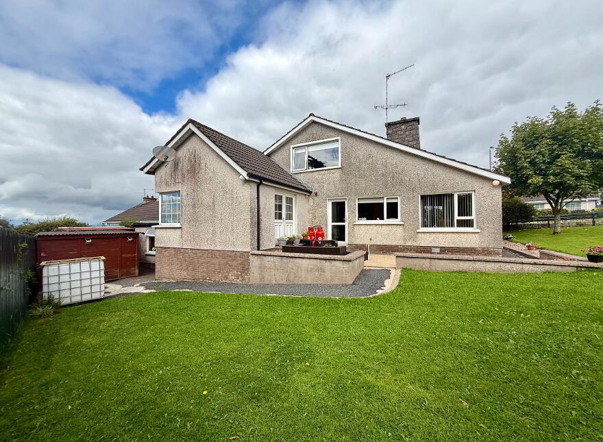 5 Ashley Heights, Armagh, BT60 1HG