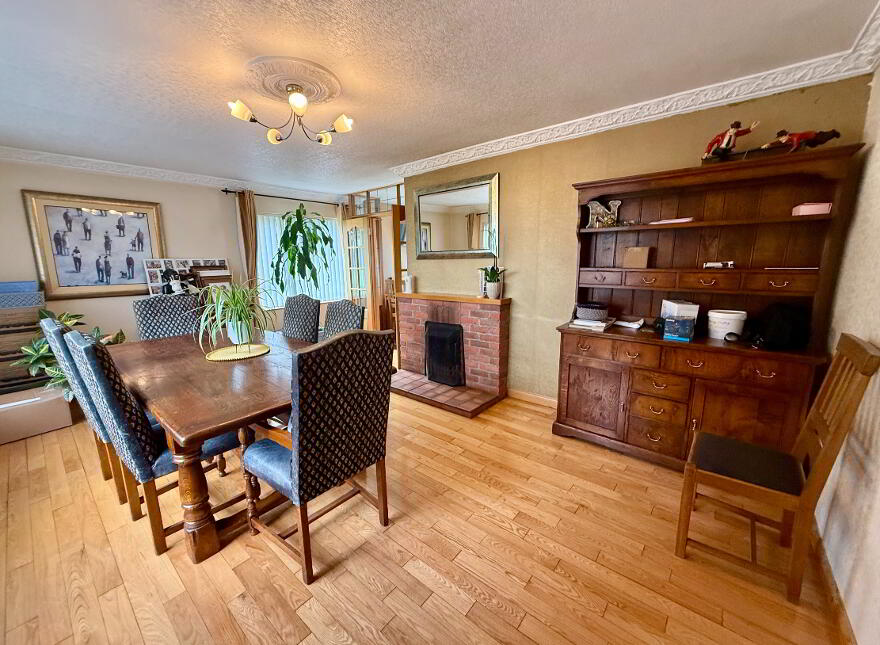 5 Ashley Heights, Armagh, BT60 1HG