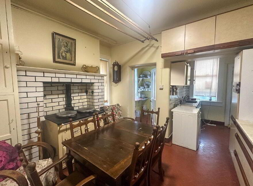 Rockville, 94 Salthill Road Lower, Salthill, Salthill, H91NYF9