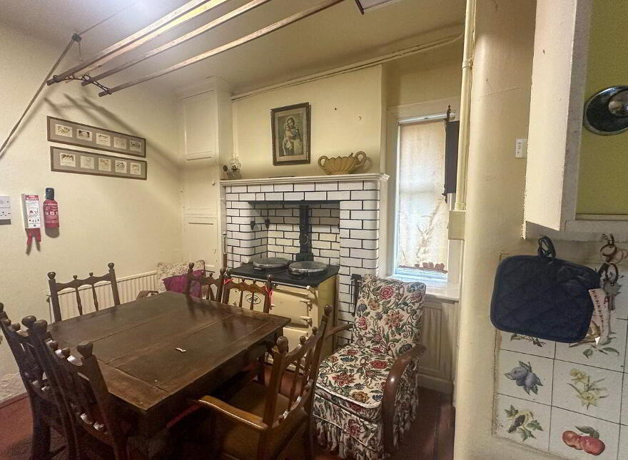 Rockville, 94 Salthill Road Lower, Salthill, Salthill, H91NYF9