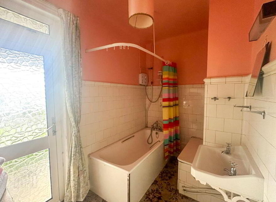 Rockville, 94 Salthill Road Lower, Salthill, Salthill, H91NYF9