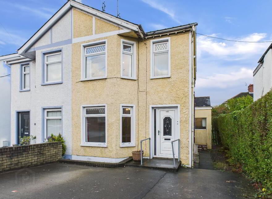 153 Belfast Road, Bangor, BT20 3PP
