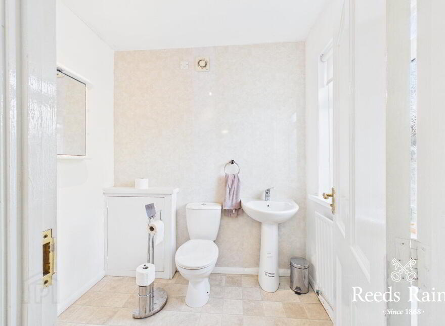26 Downshire Park North, Belfast, BT6 9JS