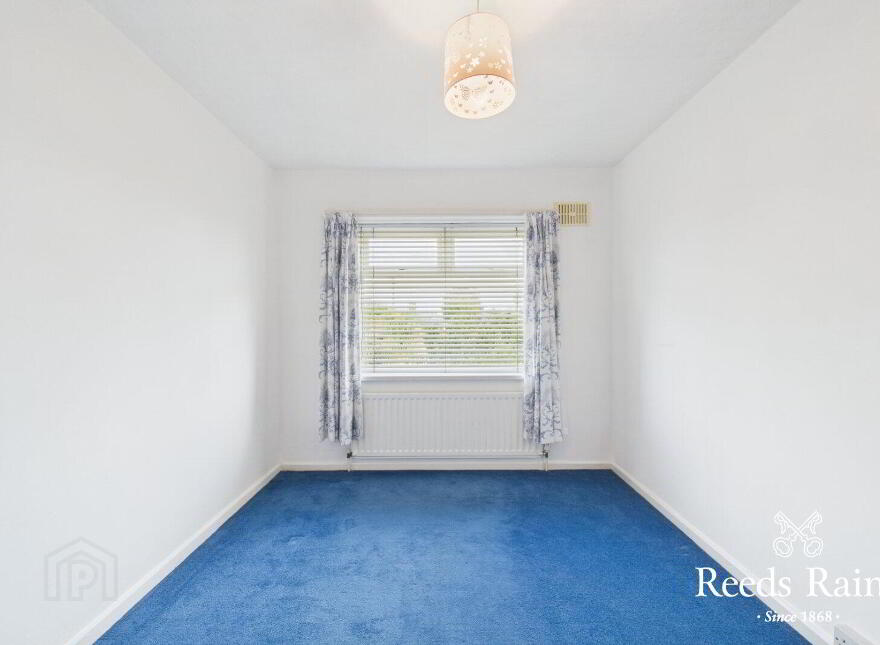 26 Downshire Park North, Belfast, BT6 9JS