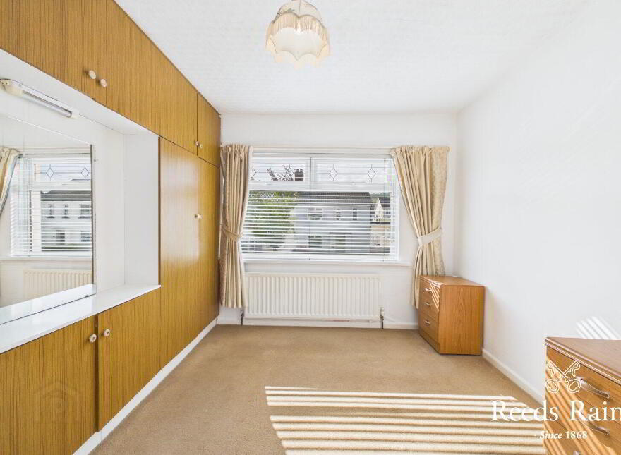 26 Downshire Park North, Belfast, BT6 9JS