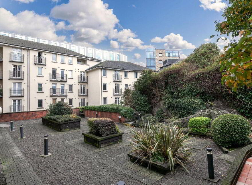 Apartment 83 Newmarket Square, Christchurch, Christchurch, D08NC3R