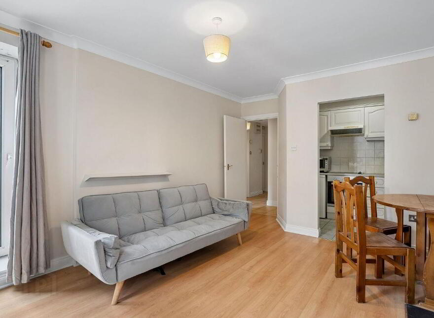 Apartment 51 Newmarket Square, Christchurch, Christchurch, D08V59W