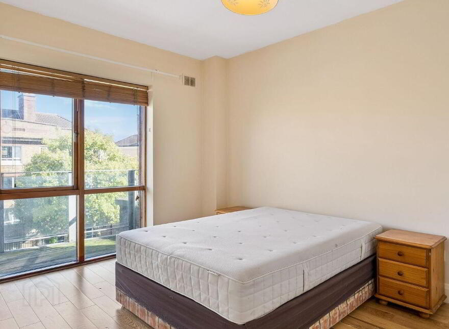 Apartment 4 Saint Catherine's Court, Dublin 8, D08P291