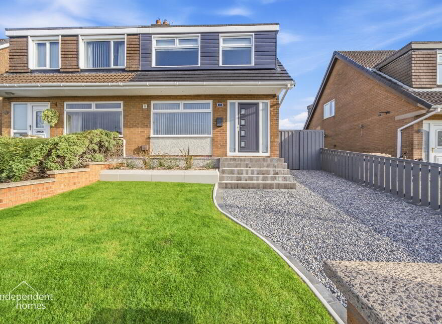 25 Argyll View, Larne, BT40 2JR